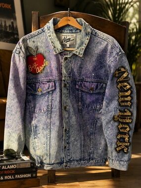 Tony Alamo New York rhinestone sparkle bedazzled 80s denim jacket 1987 oversized